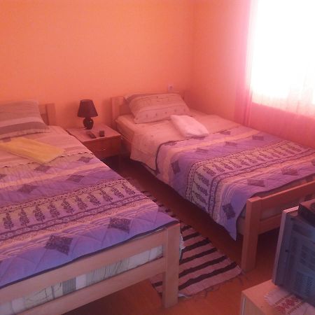Chalet Ljubicine Kolibe Golubinje Экстерьер фото
